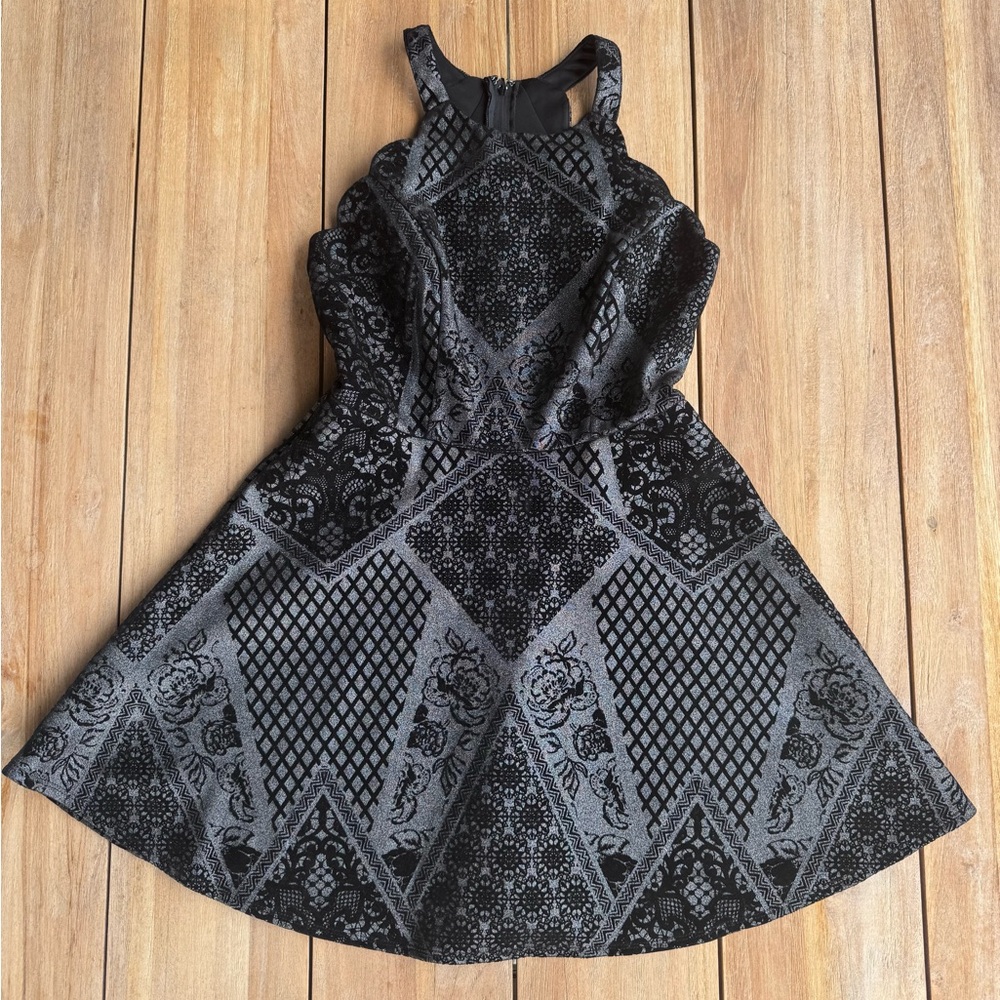 Trixxi Black and Gray Patterned Mini Dress